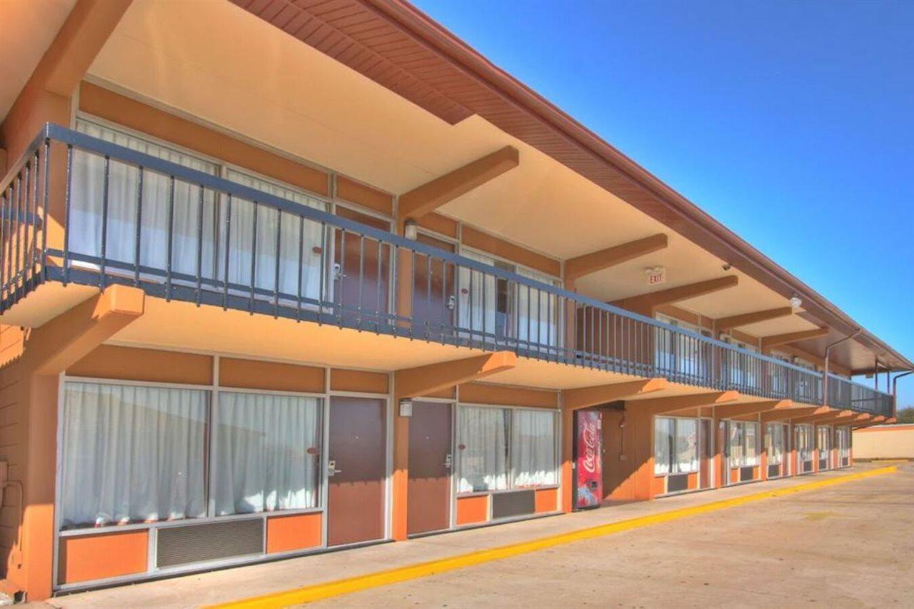 Hotel Belair Orlando Near Florida Mall Oak Ridge Exterior photo