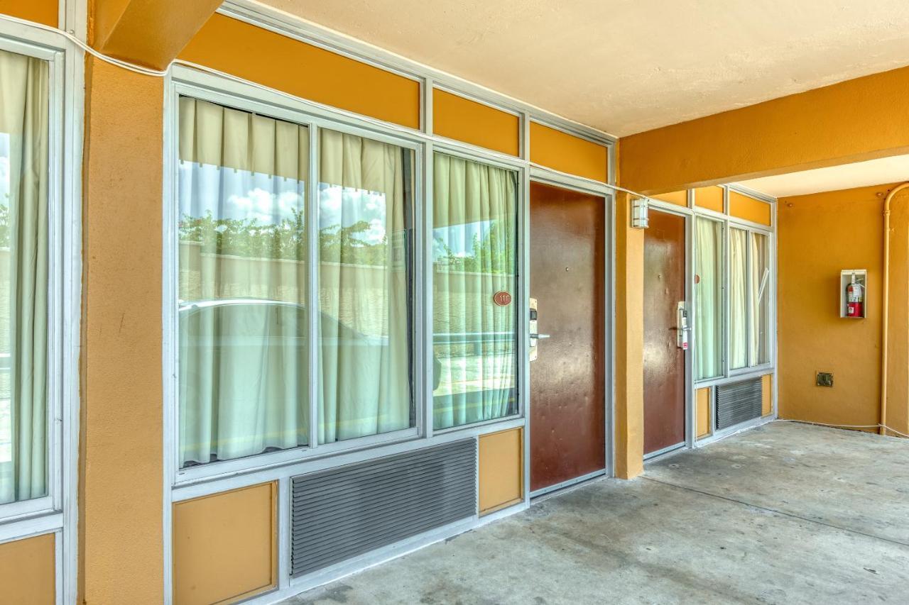 Hotel Belair Orlando Near Florida Mall Oak Ridge Exterior photo